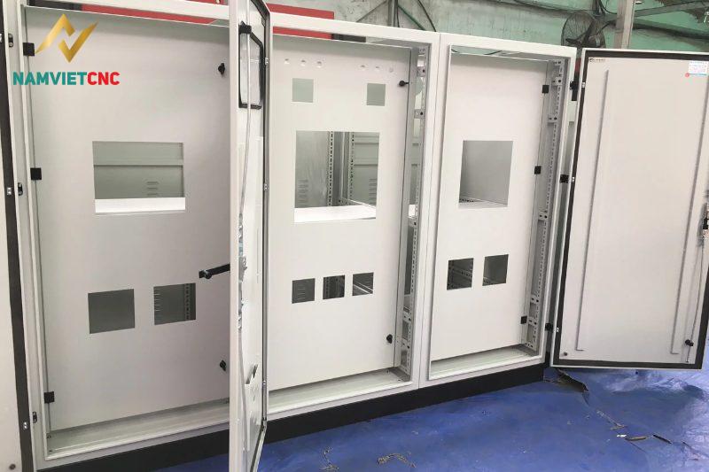 Quy trình gia công vỏ tủ điện tại Nam Việt CNC