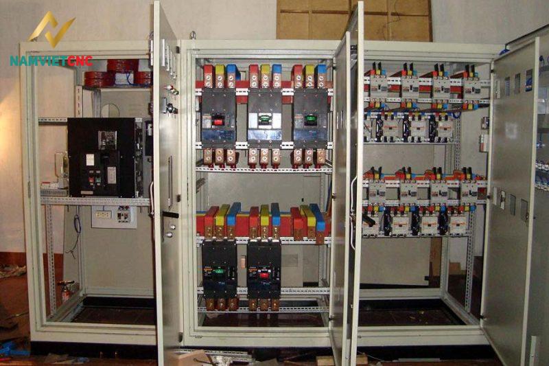 tủ điện phân phối
