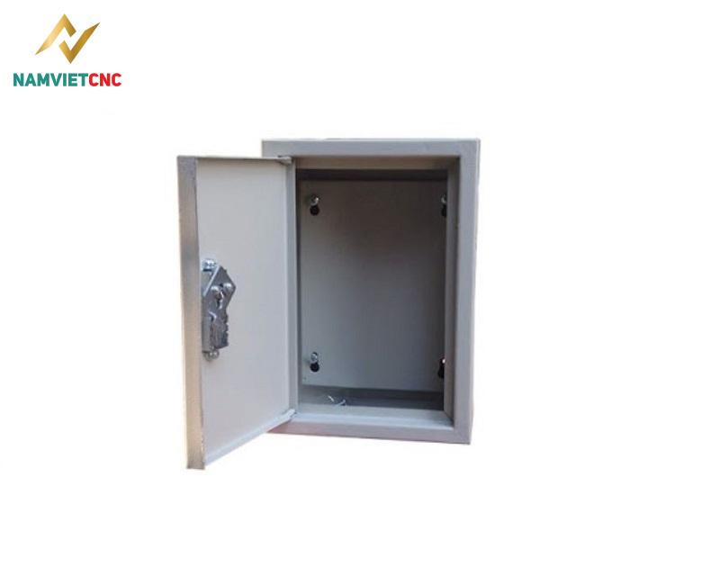 vo-tu-dien-600x400x200 dung tích của vỏ tủ điện 600x400x200