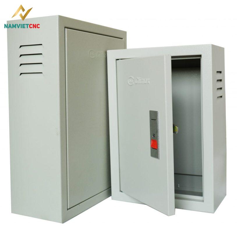 Sự khác nhau giữ vỏ tủ điện trong nhà và ngoài trời